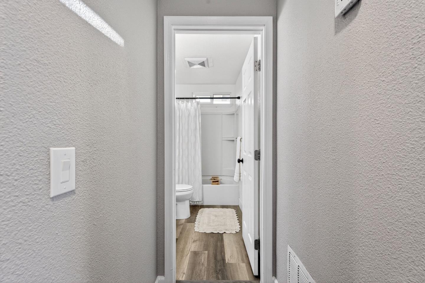 Detail Gallery Image 15 of 46 For 361 Mccarthy St, Hollister,  CA 95023 - 3 Beds | 2 Baths