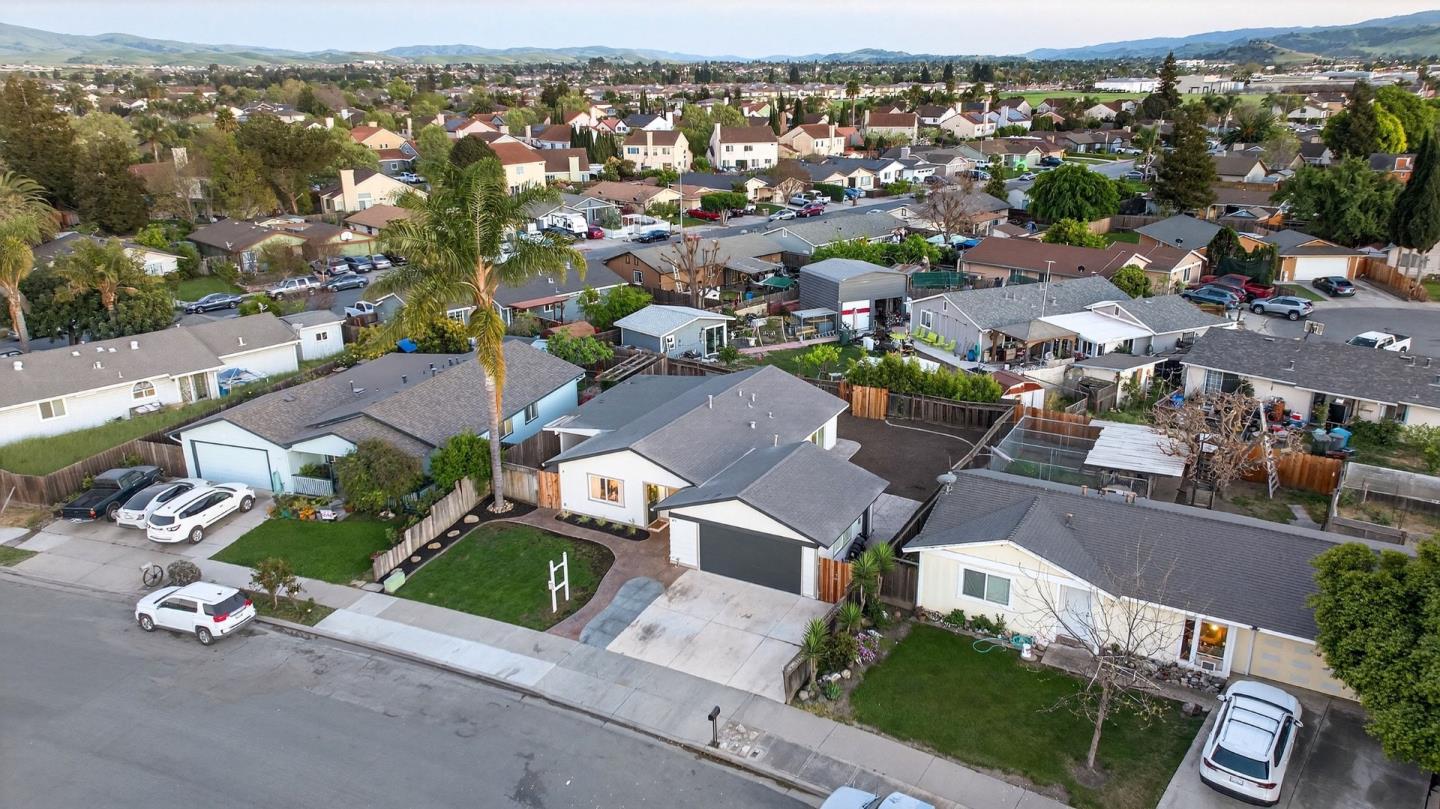 Detail Gallery Image 22 of 46 For 361 Mccarthy St, Hollister,  CA 95023 - 3 Beds | 2 Baths