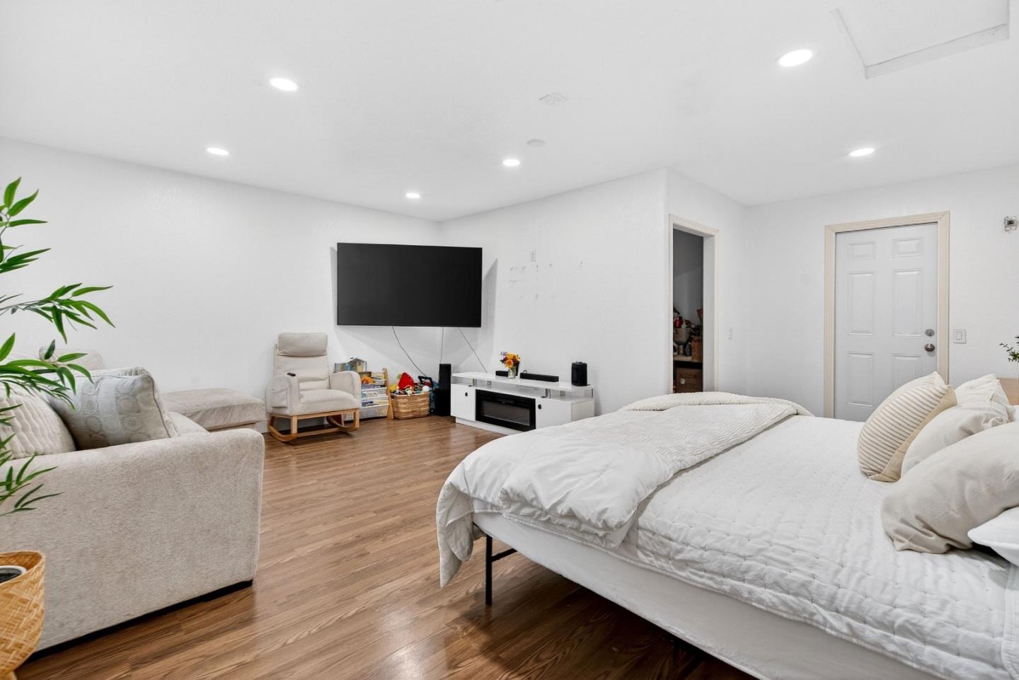 Detail Gallery Image 40 of 46 For 361 Mccarthy St, Hollister,  CA 95023 - 3 Beds | 2 Baths