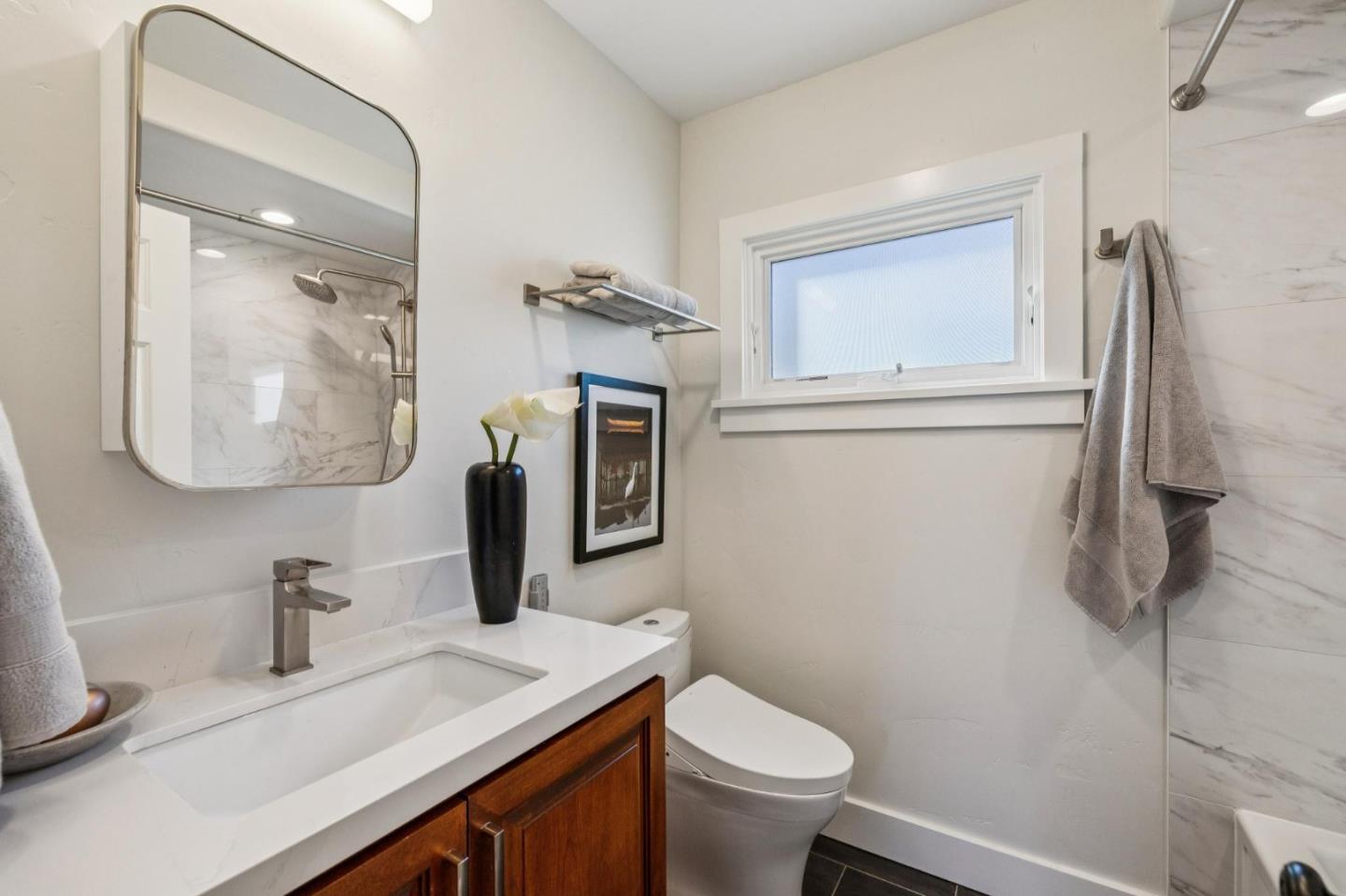 Detail Gallery Image 27 of 46 For 559 S Taaffe St, Sunnyvale,  CA 94086 - 4 Beds | 3 Baths