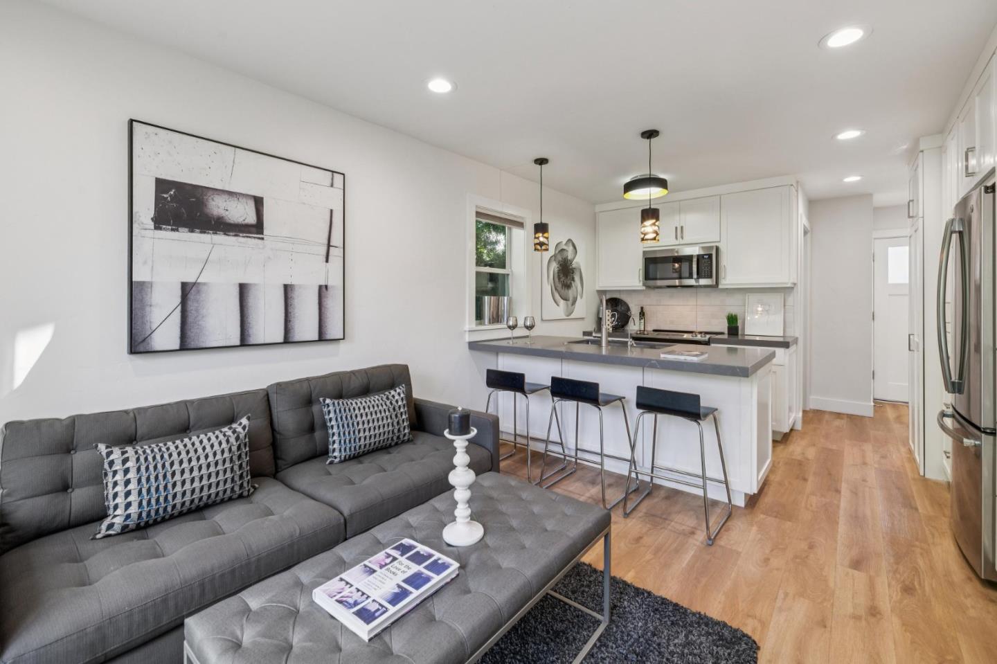 Detail Gallery Image 39 of 46 For 559 S Taaffe St, Sunnyvale,  CA 94086 - 4 Beds | 3 Baths