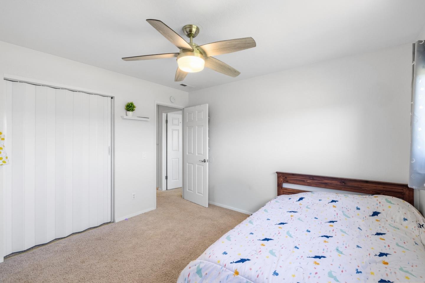 Detail Gallery Image 26 of 50 For 19202 Creekside Ln, Salinas,  CA 93908 - 4 Beds | 3 Baths