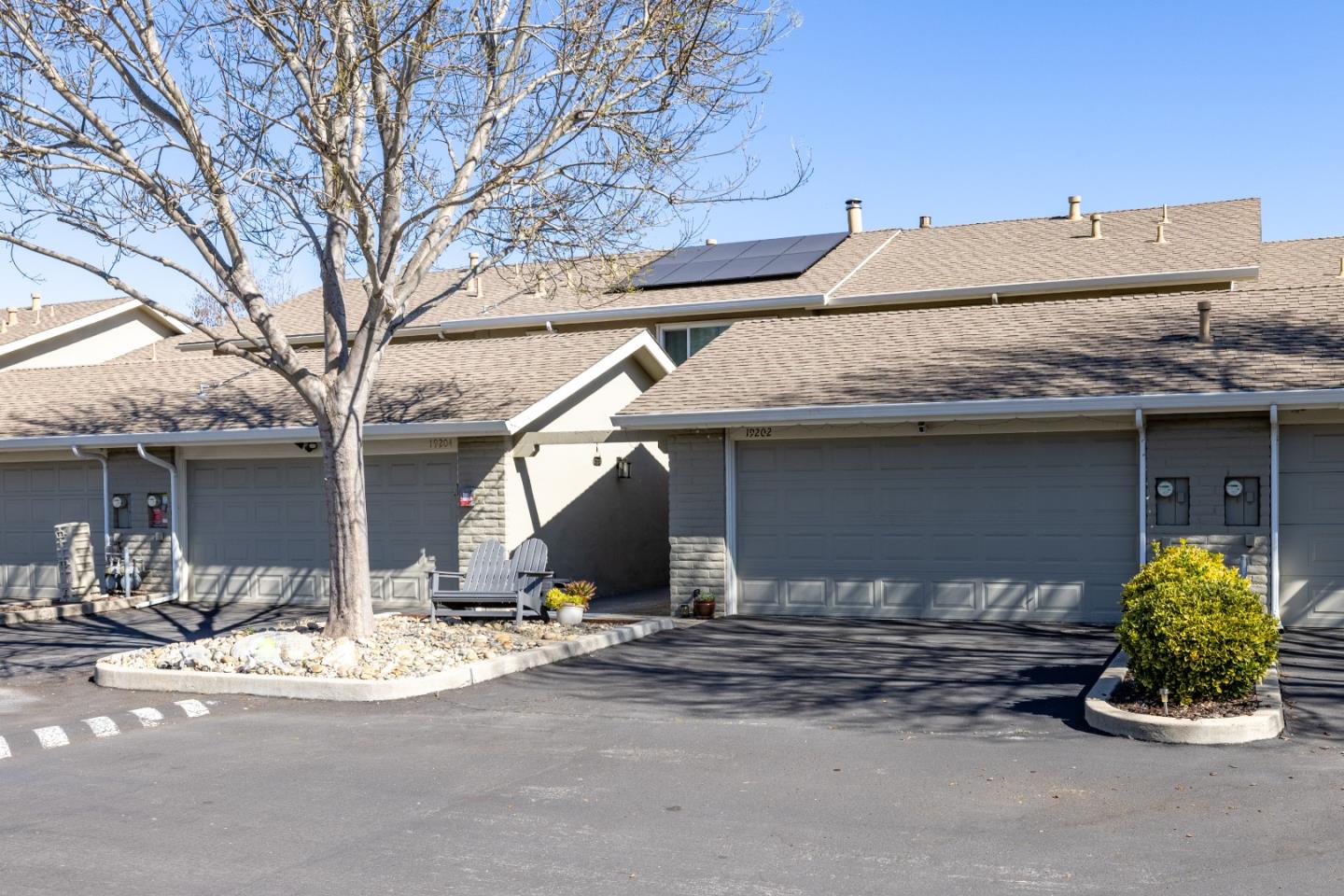 Detail Gallery Image 37 of 50 For 19202 Creekside Ln, Salinas,  CA 93908 - 4 Beds | 3 Baths