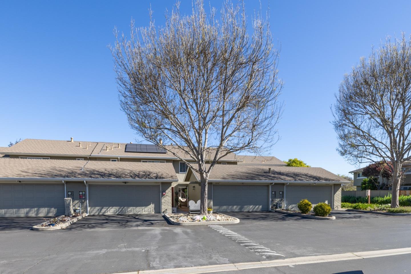 Detail Gallery Image 38 of 50 For 19202 Creekside Ln, Salinas,  CA 93908 - 4 Beds | 3 Baths