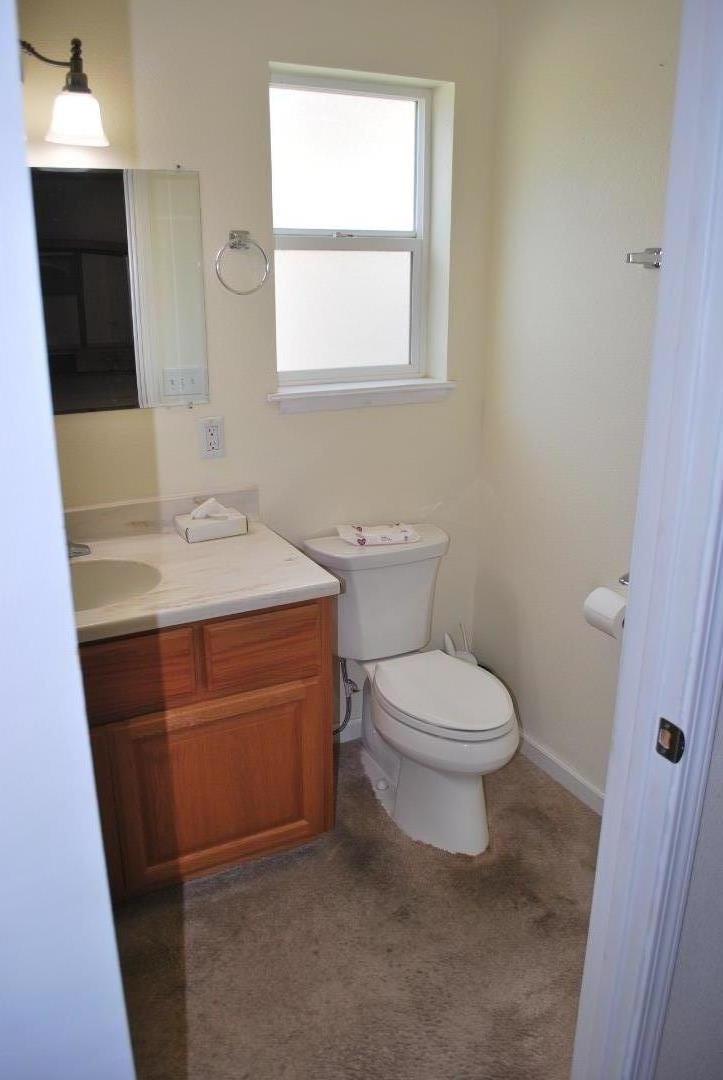 Detail Gallery Image 12 of 27 For 9194 Coker Rd, Salinas,  CA 93907 - 2 Beds | 2 Baths