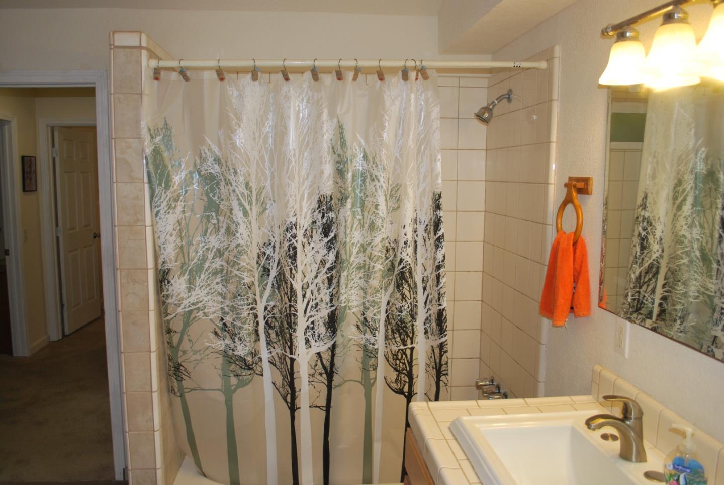 Detail Gallery Image 9 of 27 For 9194 Coker Rd, Salinas,  CA 93907 - 2 Beds | 2 Baths