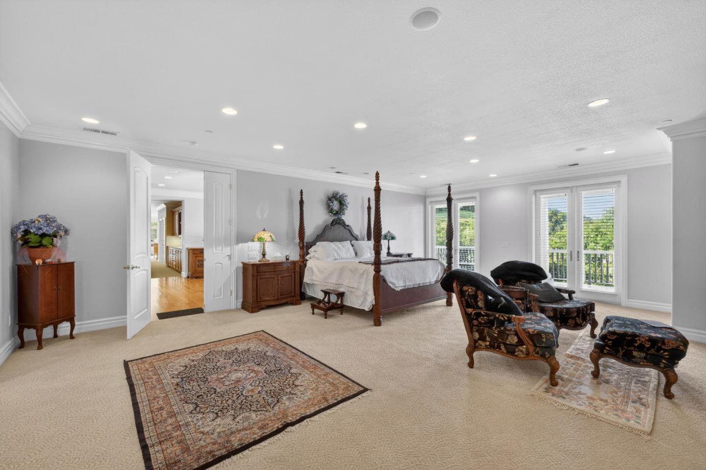 Detail Gallery Image 11 of 20 For 12000 Heritage Way, Gilroy,  CA 95020 - 4 Beds | 4/2 Baths