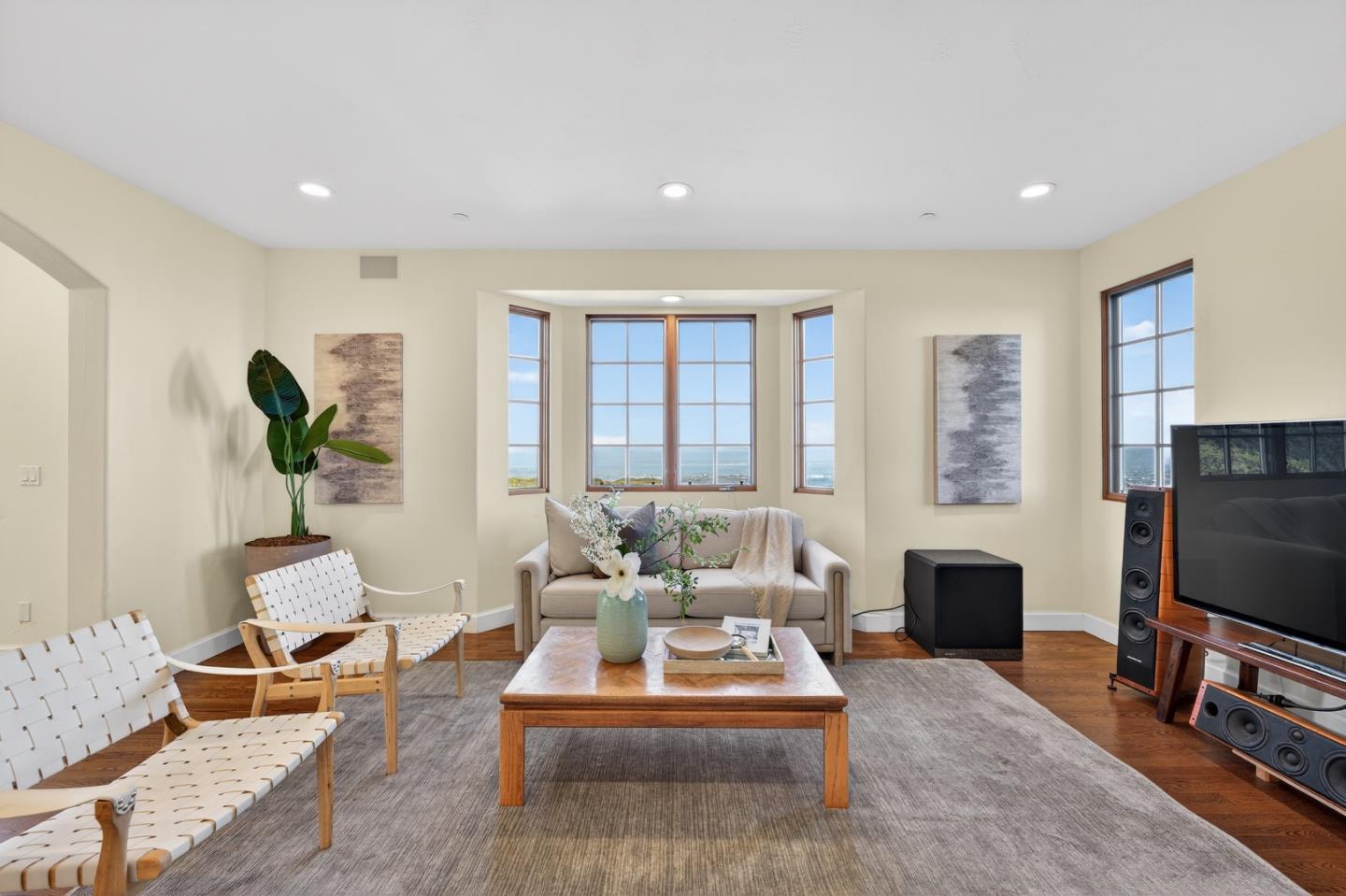 Detail Gallery Image 10 of 83 For 17599 Montebello Rd, Cupertino,  CA 95014 - 4 Beds | 3 Baths