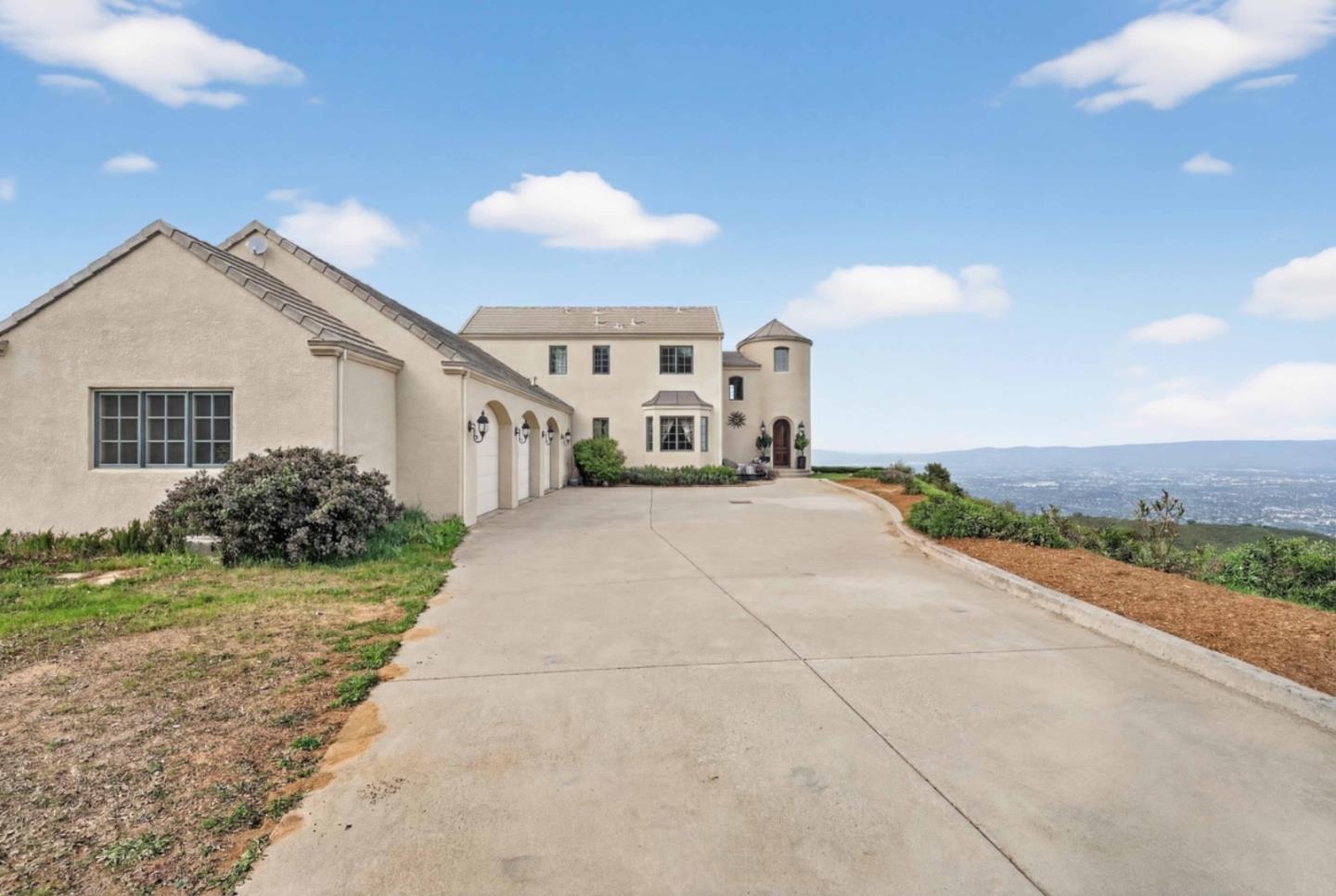 Detail Gallery Image 2 of 83 For 17599 Montebello Rd, Cupertino,  CA 95014 - 4 Beds | 3 Baths