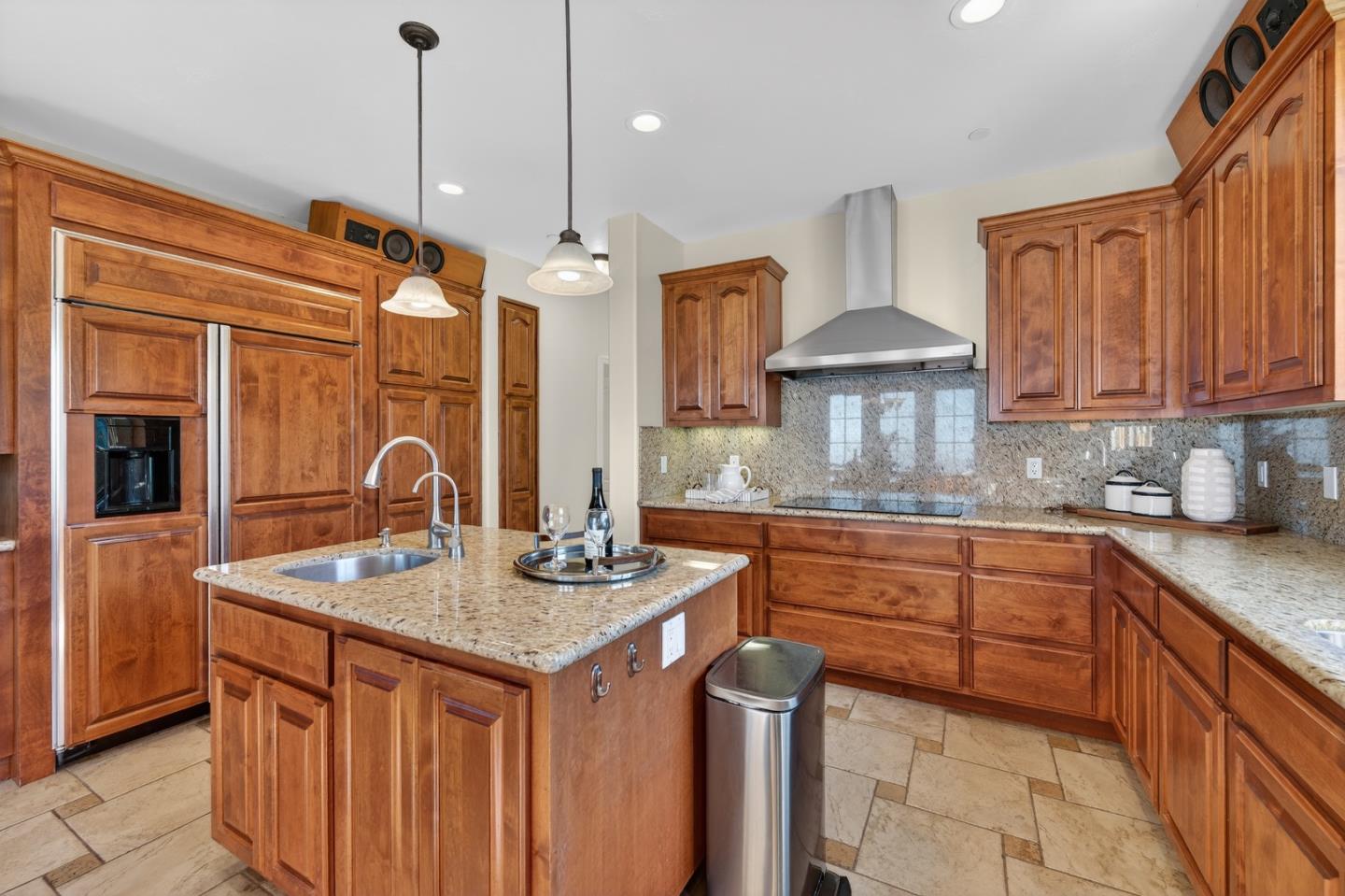 Detail Gallery Image 24 of 83 For 17599 Montebello Rd, Cupertino,  CA 95014 - 4 Beds | 3 Baths