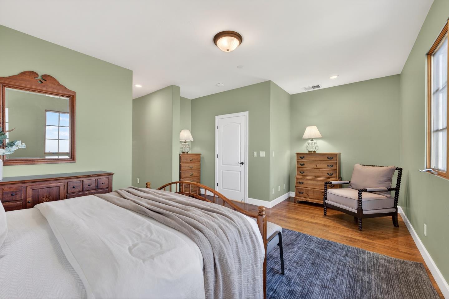 Detail Gallery Image 48 of 83 For 17599 Montebello Rd, Cupertino,  CA 95014 - 4 Beds | 3 Baths