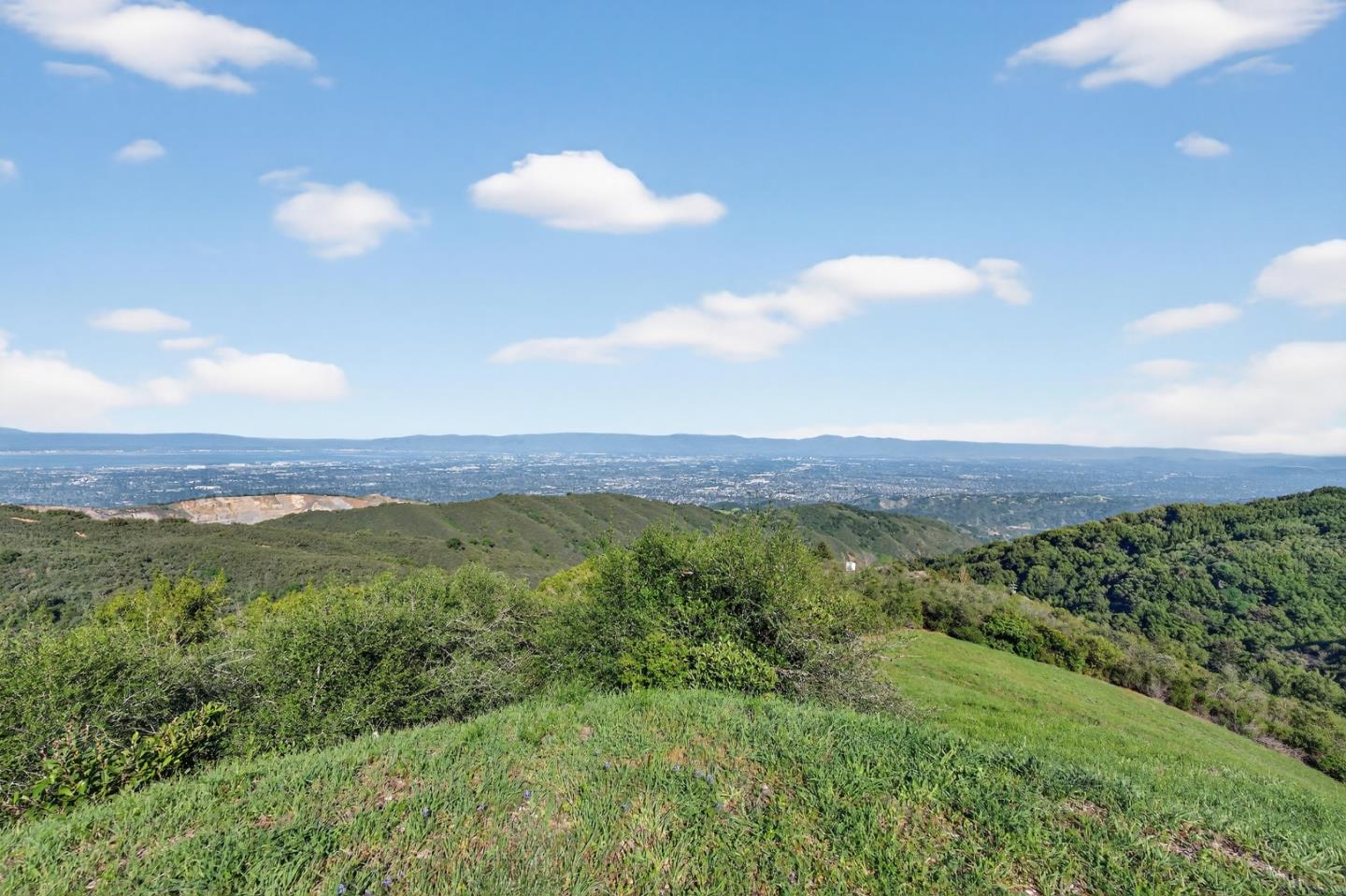 Detail Gallery Image 58 of 83 For 17599 Montebello Rd, Cupertino,  CA 95014 - 4 Beds | 3 Baths