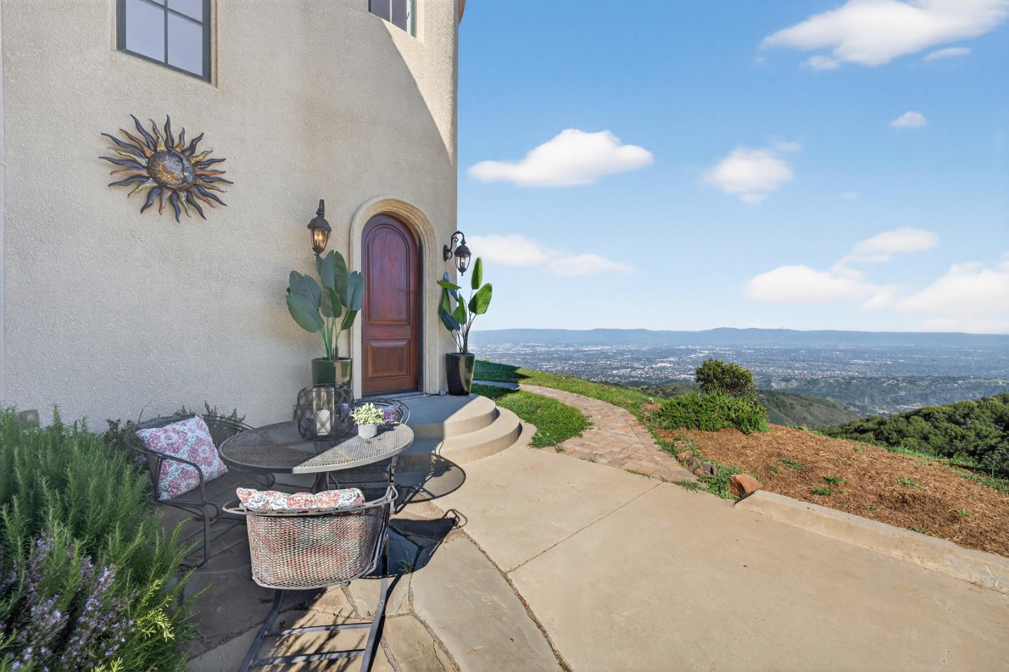 Detail Gallery Image 6 of 83 For 17599 Montebello Rd, Cupertino,  CA 95014 - 4 Beds | 3 Baths