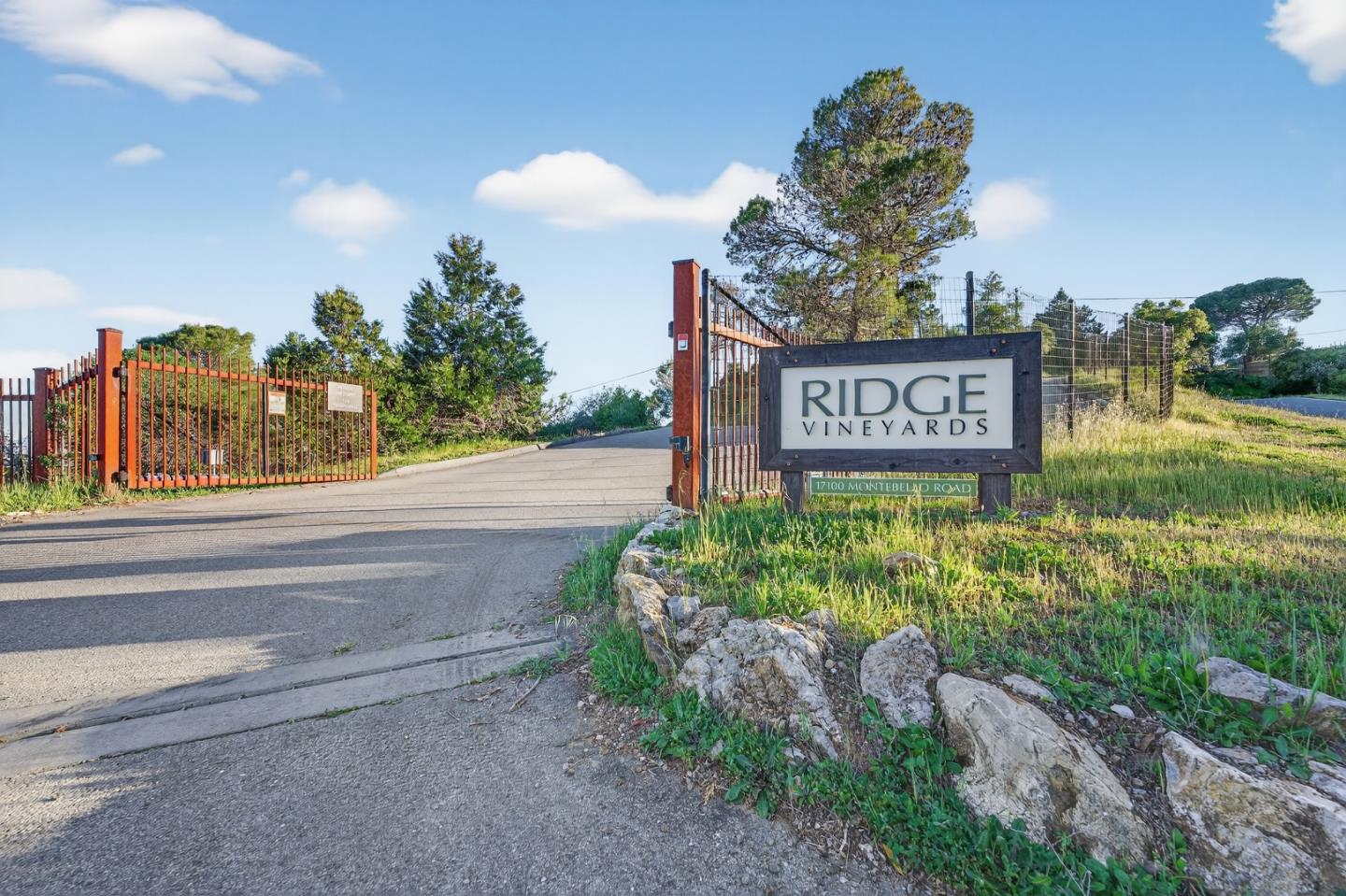 Detail Gallery Image 67 of 83 For 17599 Montebello Rd, Cupertino,  CA 95014 - 4 Beds | 3 Baths