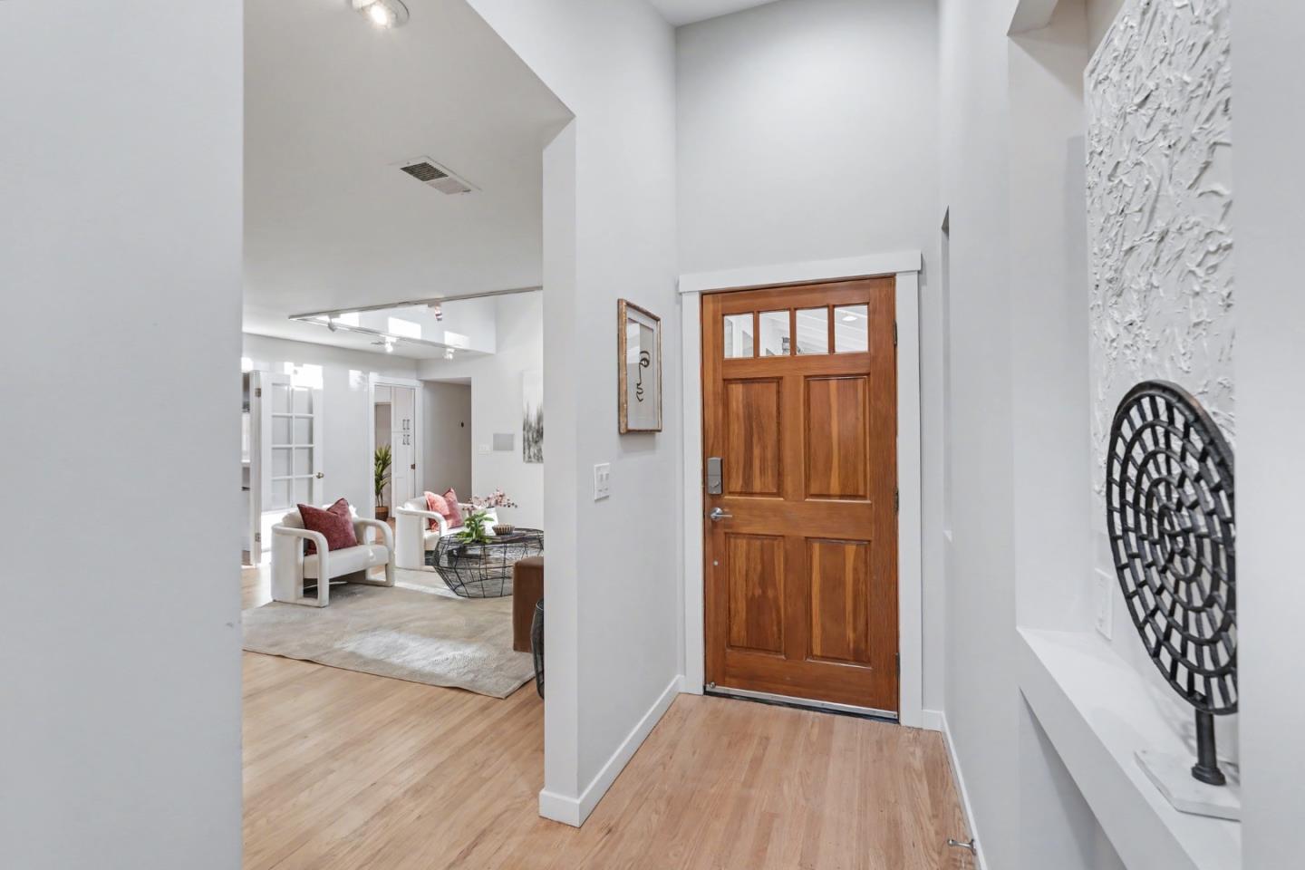 Detail Gallery Image 11 of 72 For 141 Muir Ave, Santa Clara,  CA 95051 - 4 Beds | 3 Baths