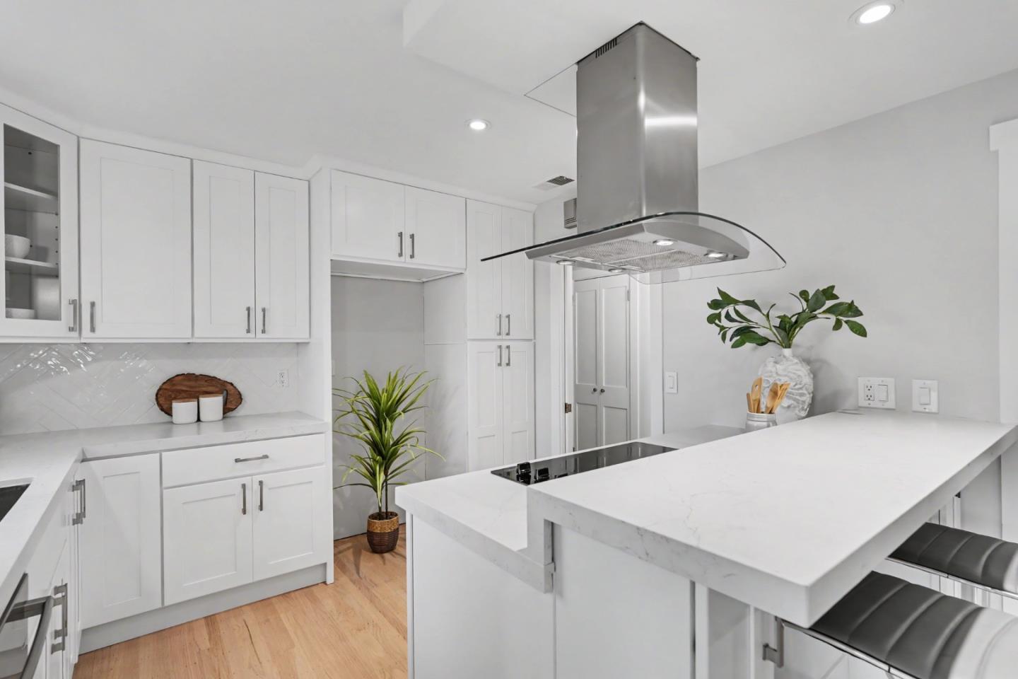 Detail Gallery Image 20 of 72 For 141 Muir Ave, Santa Clara,  CA 95051 - 4 Beds | 3 Baths