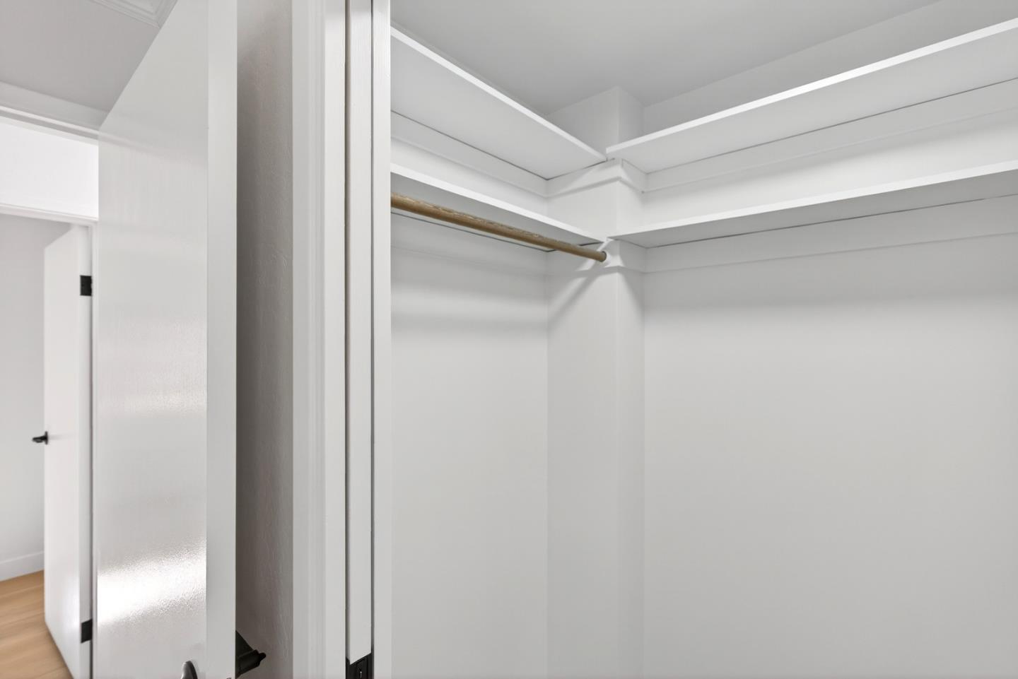 Detail Gallery Image 18 of 27 For 1718 Chitamook Ct, Sunnyvale,  CA 94087 - 4 Beds | 2 Baths