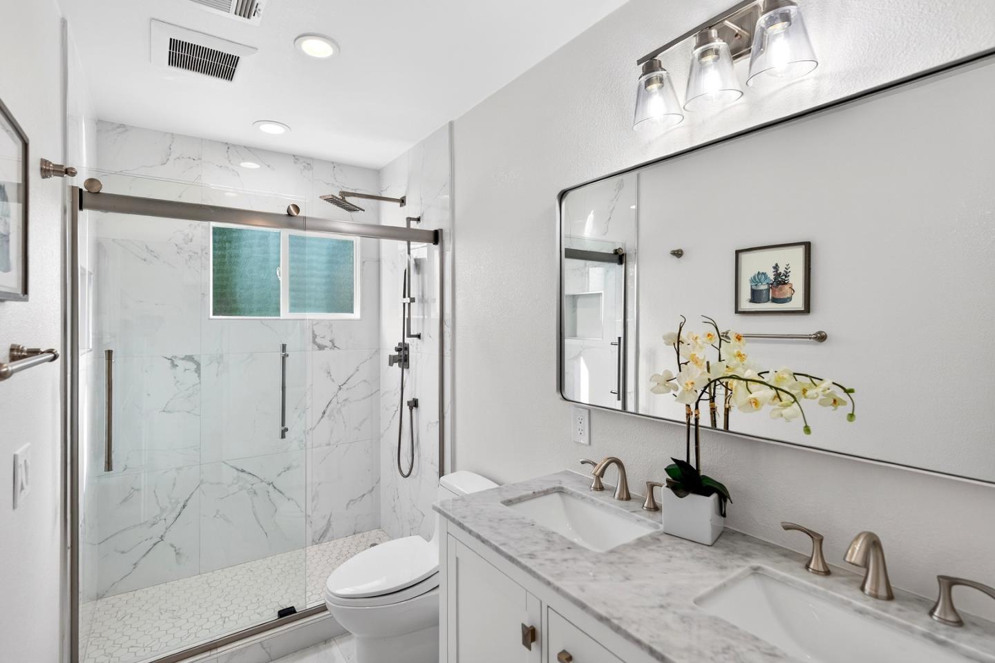 Detail Gallery Image 19 of 27 For 1718 Chitamook Ct, Sunnyvale,  CA 94087 - 4 Beds | 2 Baths