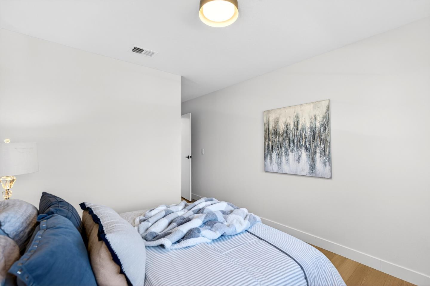 Detail Gallery Image 21 of 27 For 1718 Chitamook Ct, Sunnyvale,  CA 94087 - 4 Beds | 2 Baths