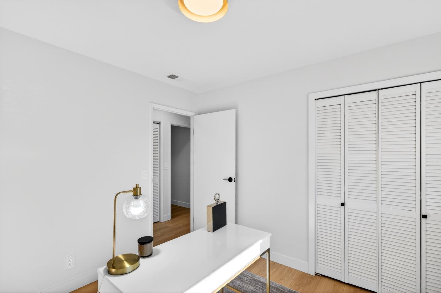 Detail Gallery Image 23 of 27 For 1718 Chitamook Ct, Sunnyvale,  CA 94087 - 4 Beds | 2 Baths