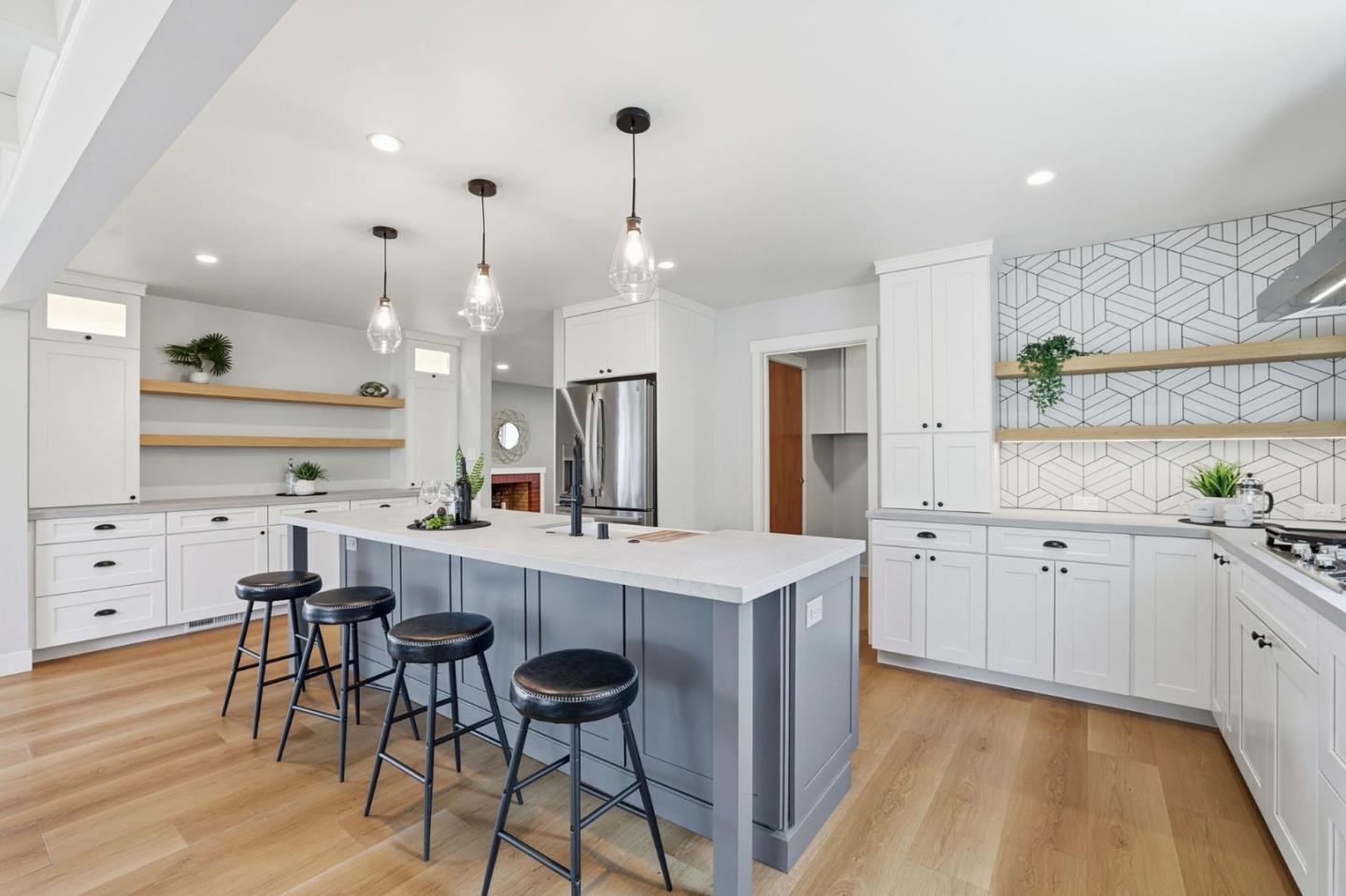 1374 MARYANN DR, SANTA CLARA, CA 95050  Photo 15