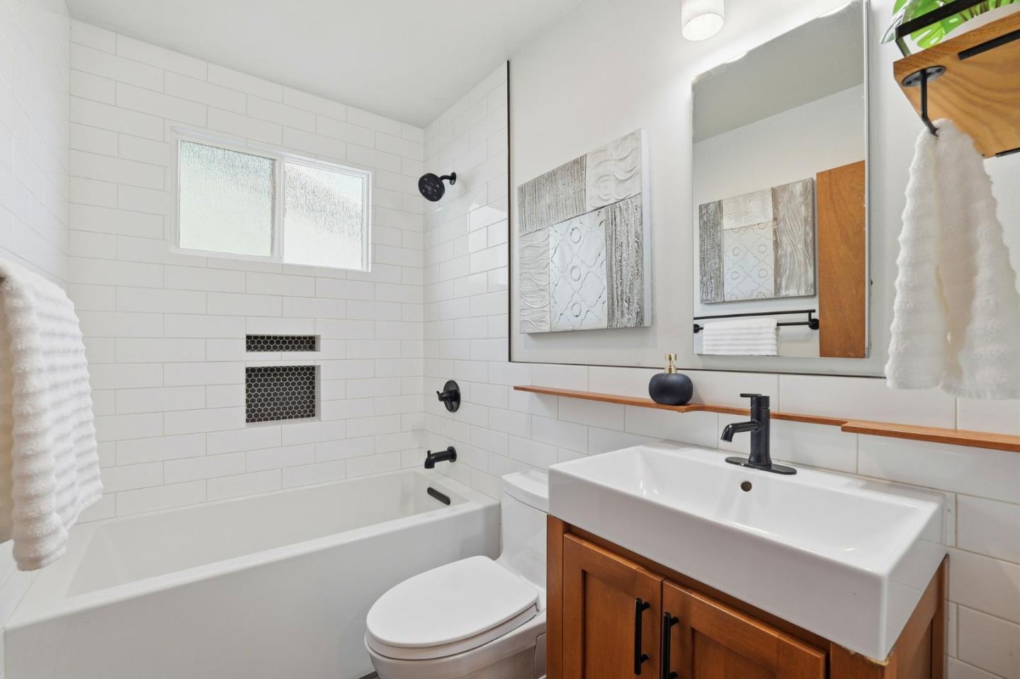 Detail Gallery Image 31 of 43 For 1374 Maryann Dr, Santa Clara,  CA 95050 - 3 Beds | 1/1 Baths