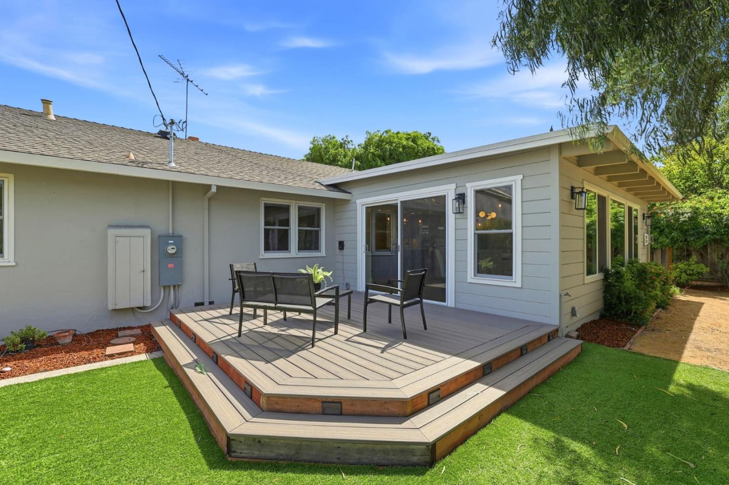 Detail Gallery Image 43 of 43 For 1374 Maryann Dr, Santa Clara,  CA 95050 - 3 Beds | 1/1 Baths