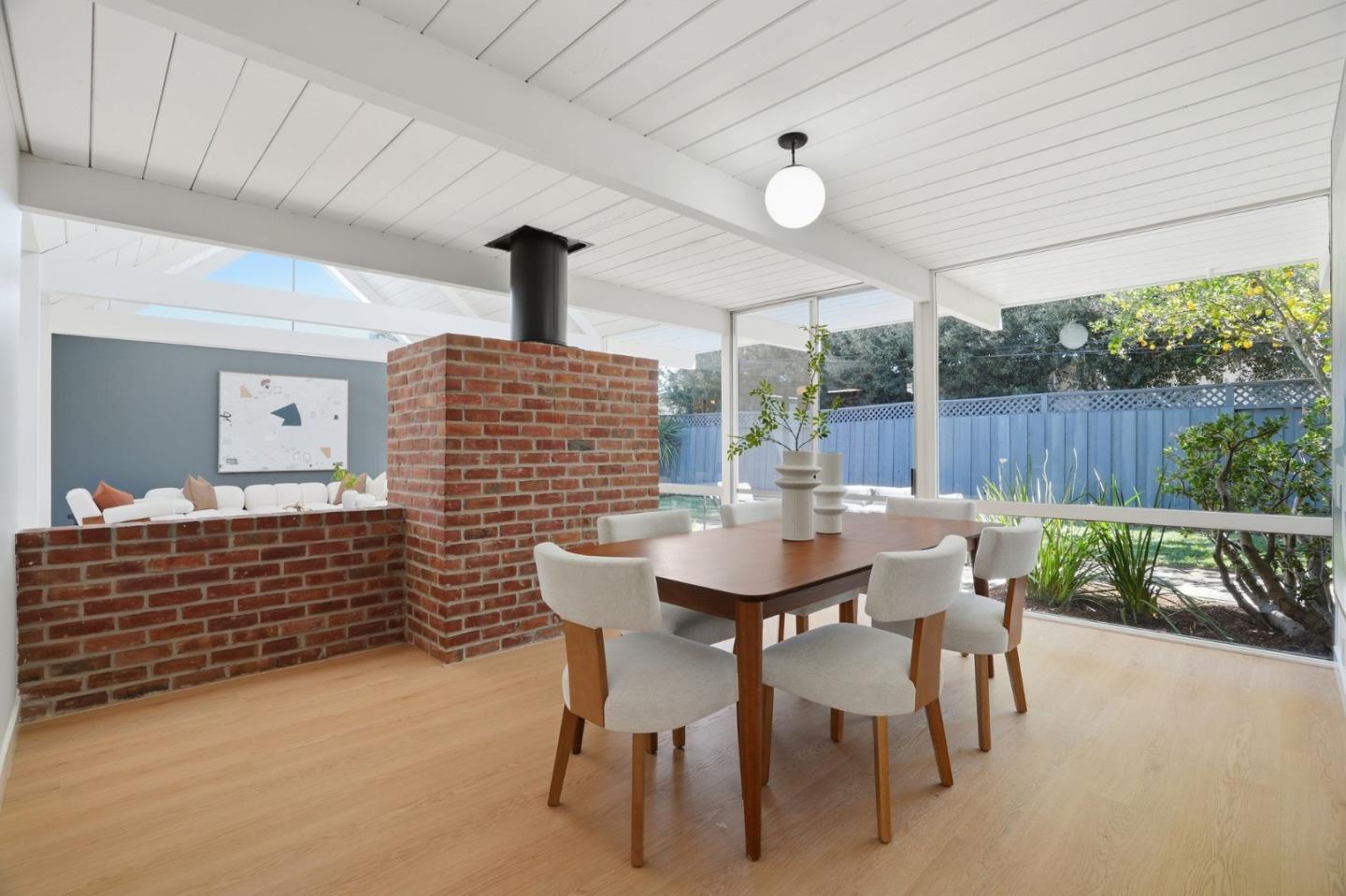 Detail Gallery Image 12 of 47 For 806 Piper Ave, Sunnyvale,  CA 94087 - 4 Beds | 2 Baths