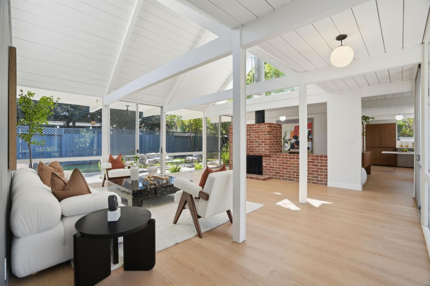 Detail Gallery Image 9 of 47 For 806 Piper Ave, Sunnyvale,  CA 94087 - 4 Beds | 2 Baths