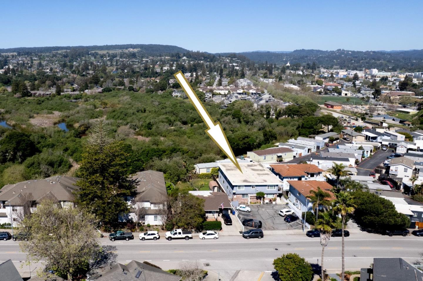 Detail Gallery Image 5 of 28 For 140 Bay St, Santa Cruz,  CA 95060 - – Beds | – Baths