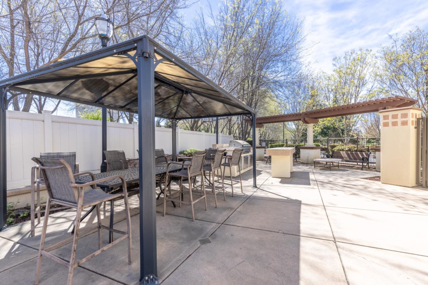 Detail Gallery Image 32 of 35 For 800 S Abel St #218,  Milpitas,  CA 95035 - 3 Beds | 2 Baths