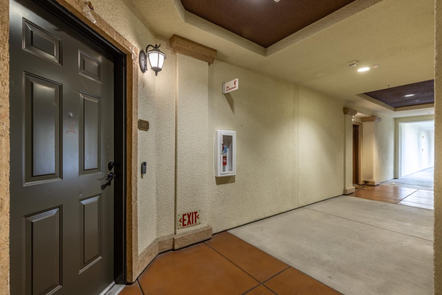 Detail Gallery Image 5 of 35 For 800 S Abel St #218,  Milpitas,  CA 95035 - 3 Beds | 2 Baths