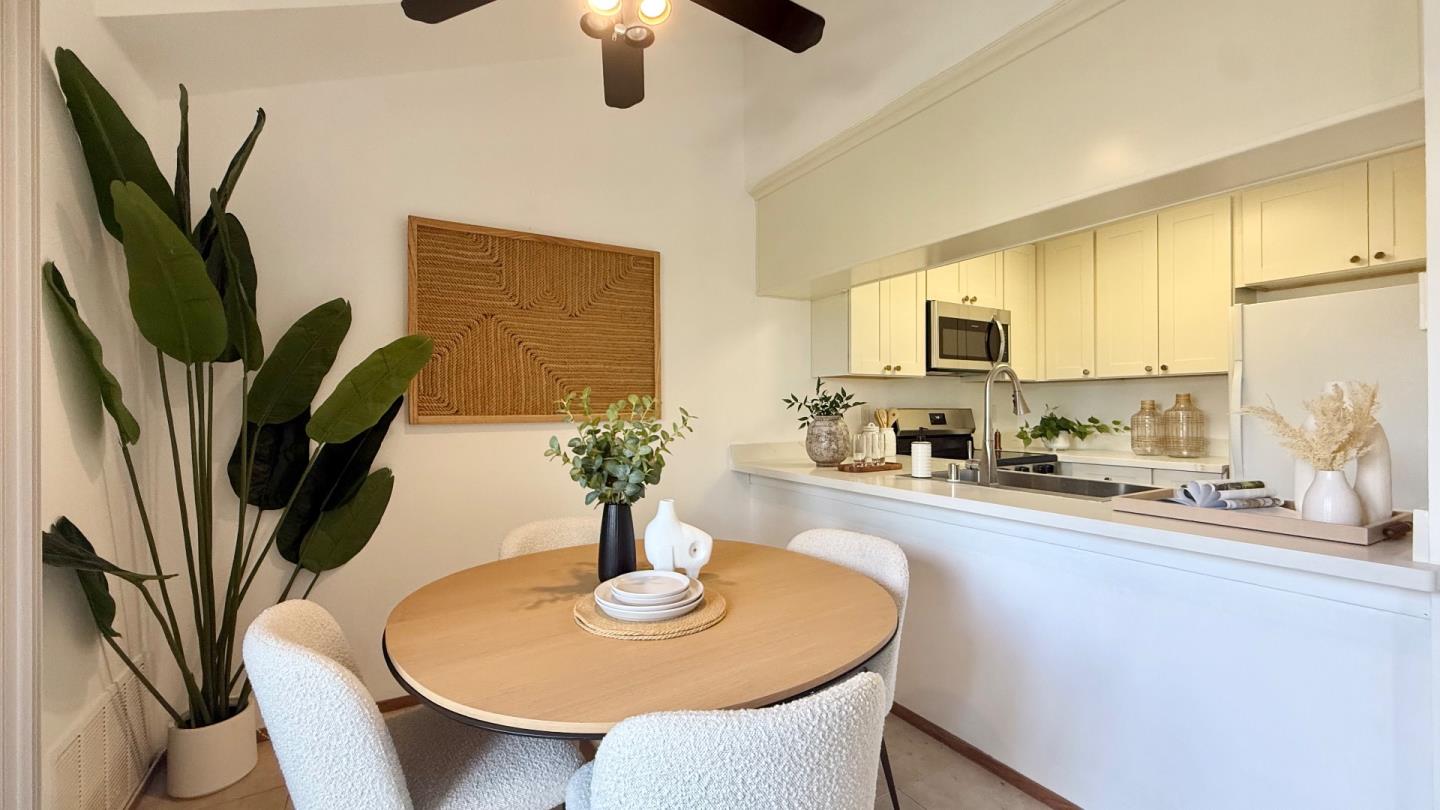 Detail Gallery Image 13 of 20 For 1763 Flickinger Pl, San Jose,  CA 95131 - 2 Beds | 2 Baths