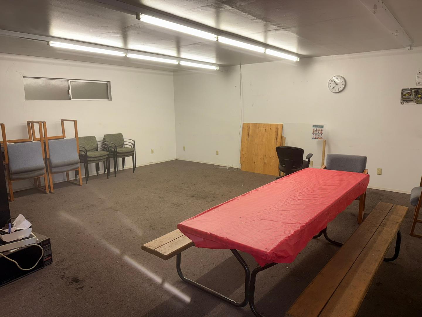 Detail Gallery Image 17 of 50 For 1360 Burton Ave #1360 1366,  Salinas,  CA 93901 - – Beds | – Baths