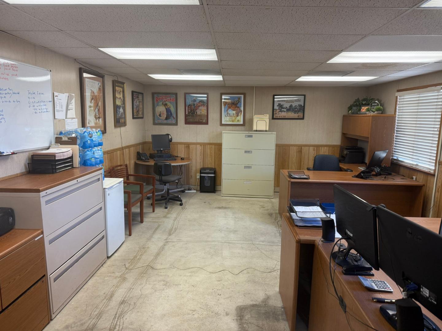 Detail Gallery Image 9 of 50 For 1360 Burton Ave #1360 1366,  Salinas,  CA 93901 - – Beds | – Baths