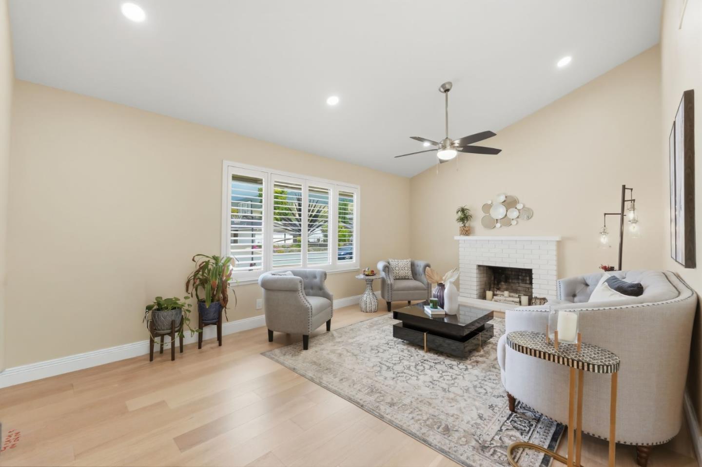 Detail Gallery Image 10 of 66 For 864 Kizer St, Milpitas,  CA 95035 - 4 Beds | 3 Baths