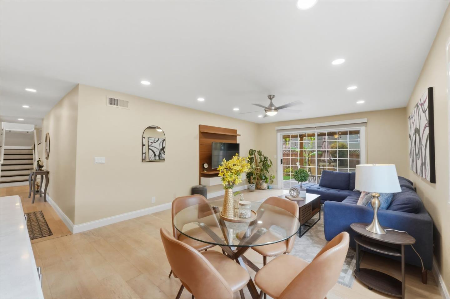 Detail Gallery Image 17 of 66 For 864 Kizer St, Milpitas,  CA 95035 - 4 Beds | 3 Baths