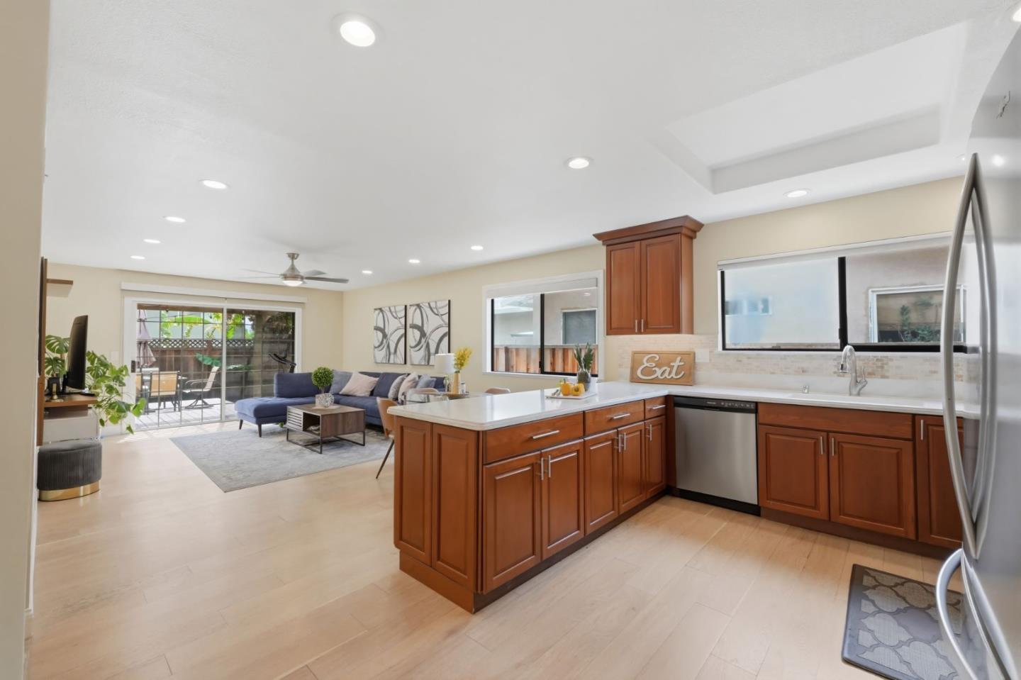 Detail Gallery Image 23 of 66 For 864 Kizer St, Milpitas,  CA 95035 - 4 Beds | 3 Baths