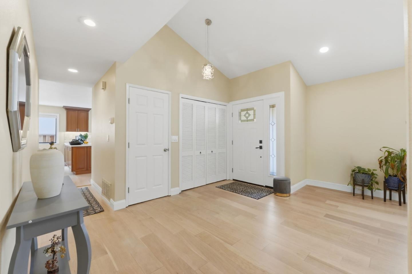 Detail Gallery Image 8 of 66 For 864 Kizer St, Milpitas,  CA 95035 - 4 Beds | 3 Baths