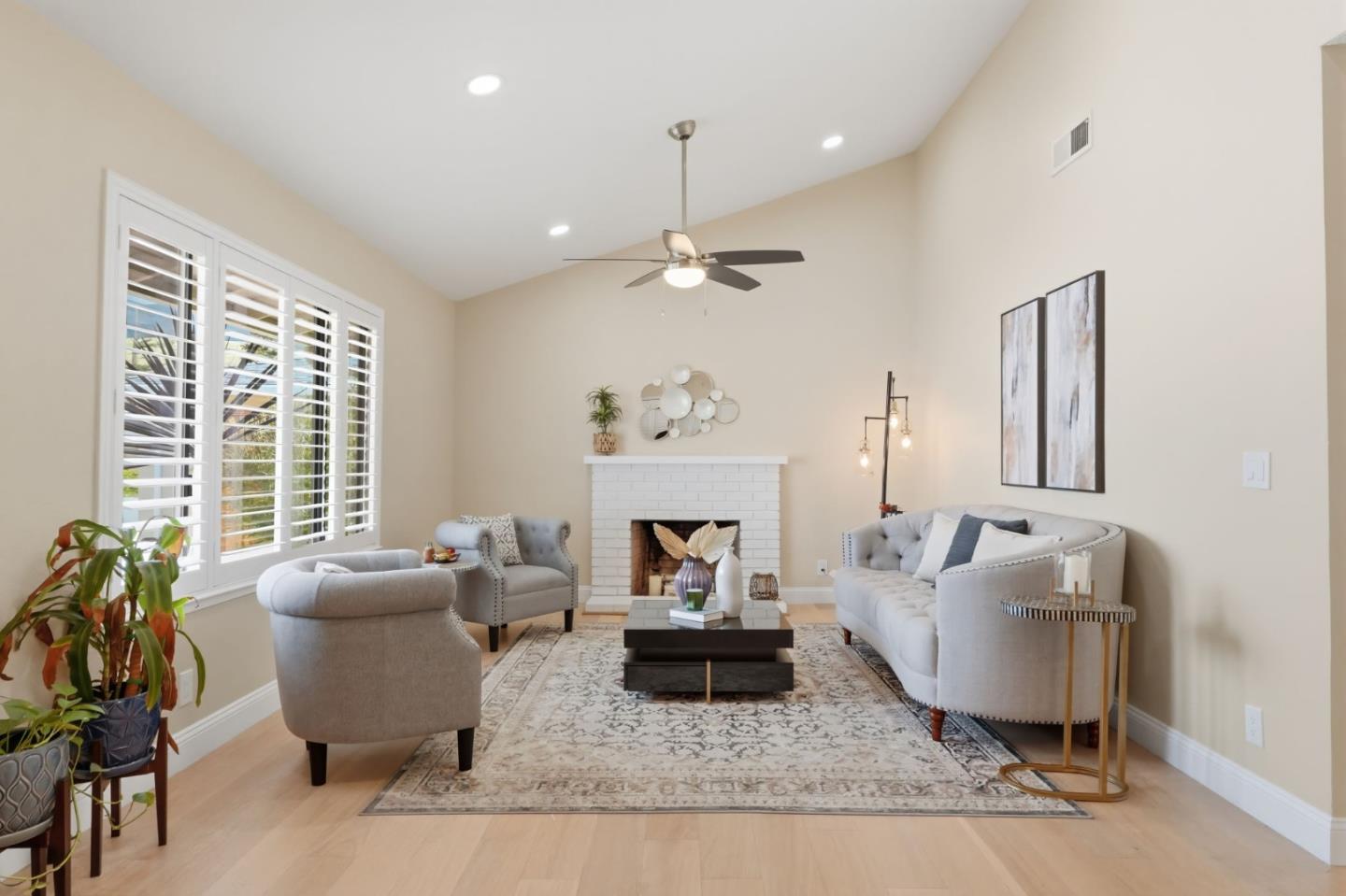 Detail Gallery Image 9 of 66 For 864 Kizer St, Milpitas,  CA 95035 - 4 Beds | 3 Baths