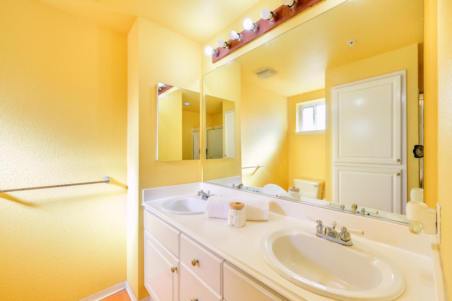 Detail Gallery Image 26 of 55 For 103 Stoneridge Ln #2210,  San Francisco,  CA 94134 - 3 Beds | 2 Baths