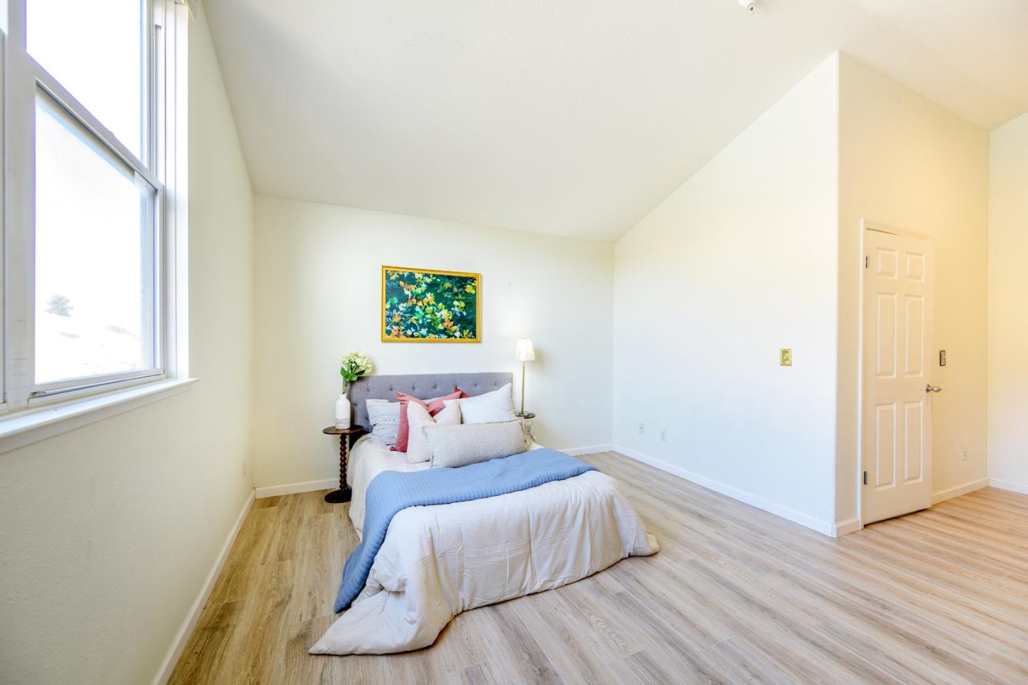 Detail Gallery Image 32 of 55 For 103 Stoneridge Ln #2210,  San Francisco,  CA 94134 - 3 Beds | 2 Baths