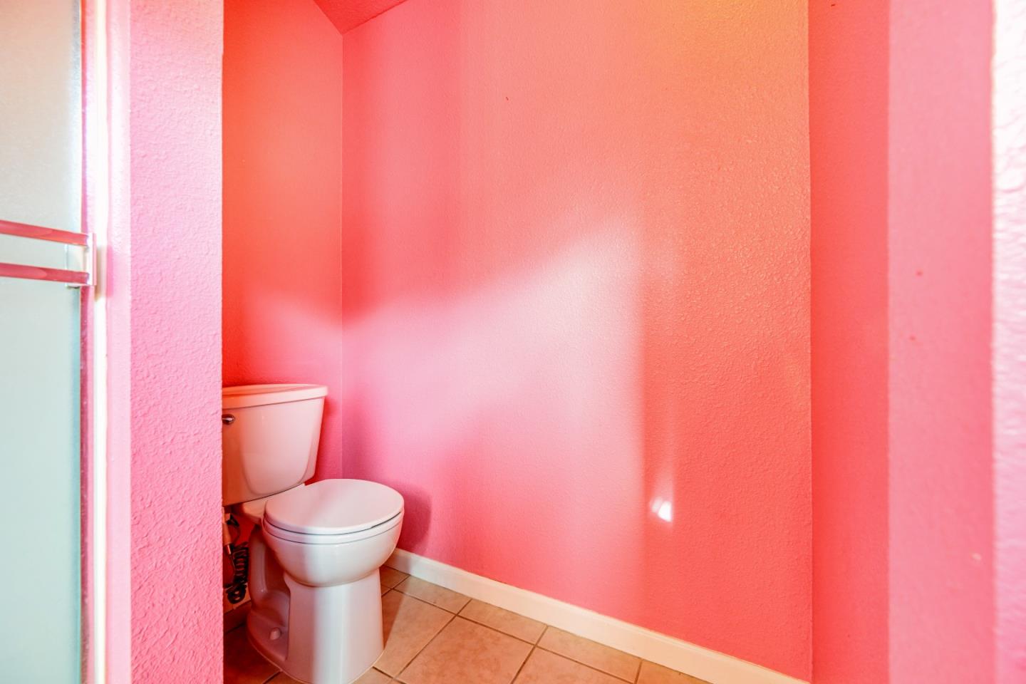 Detail Gallery Image 37 of 55 For 103 Stoneridge Ln #2210,  San Francisco,  CA 94134 - 3 Beds | 2 Baths