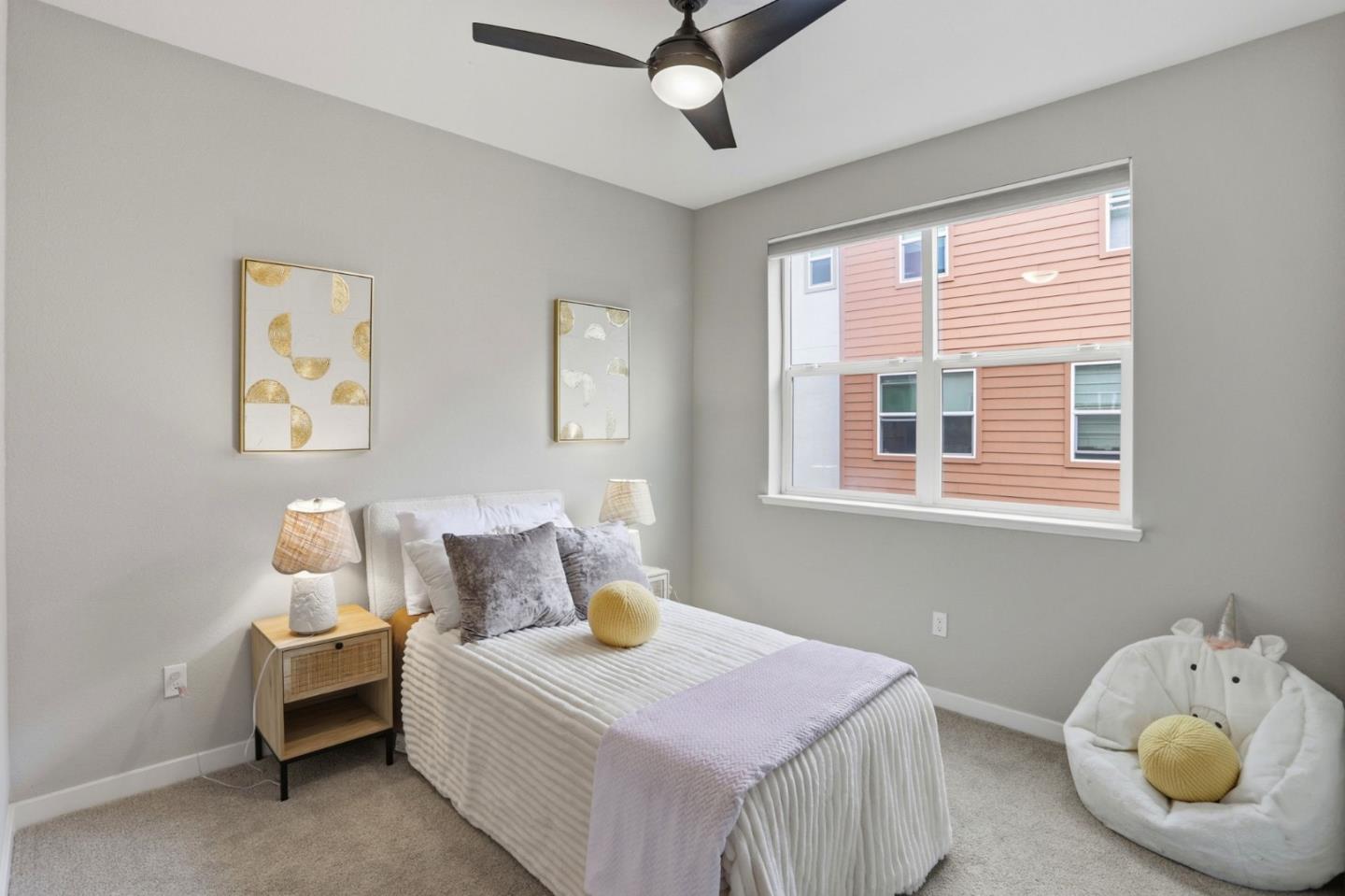 Detail Gallery Image 10 of 25 For 1958 Galileo Ln, San Jose,  CA 95133 - 3 Beds | 3 Baths