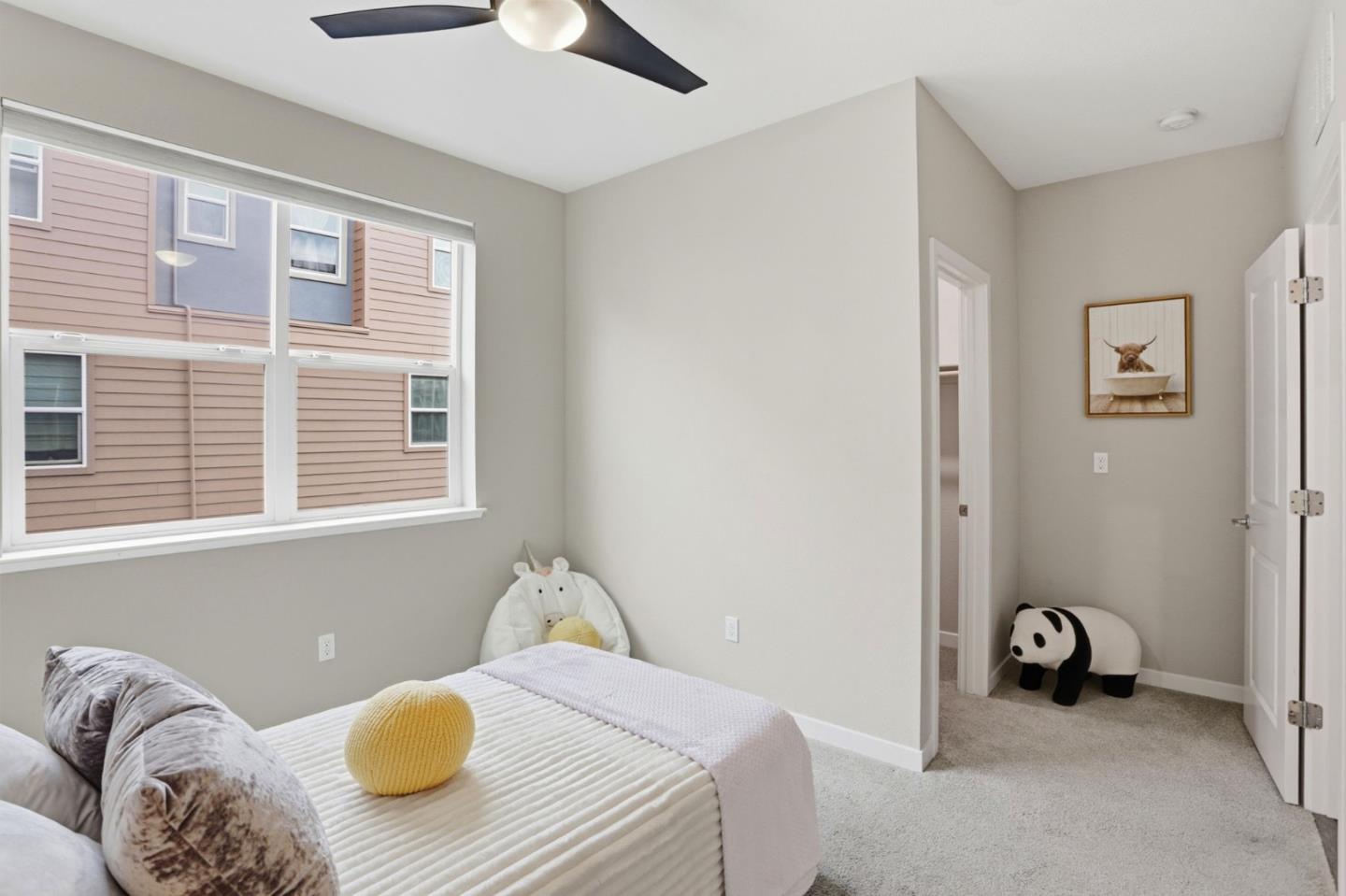 Detail Gallery Image 11 of 25 For 1958 Galileo Ln, San Jose,  CA 95133 - 3 Beds | 3 Baths