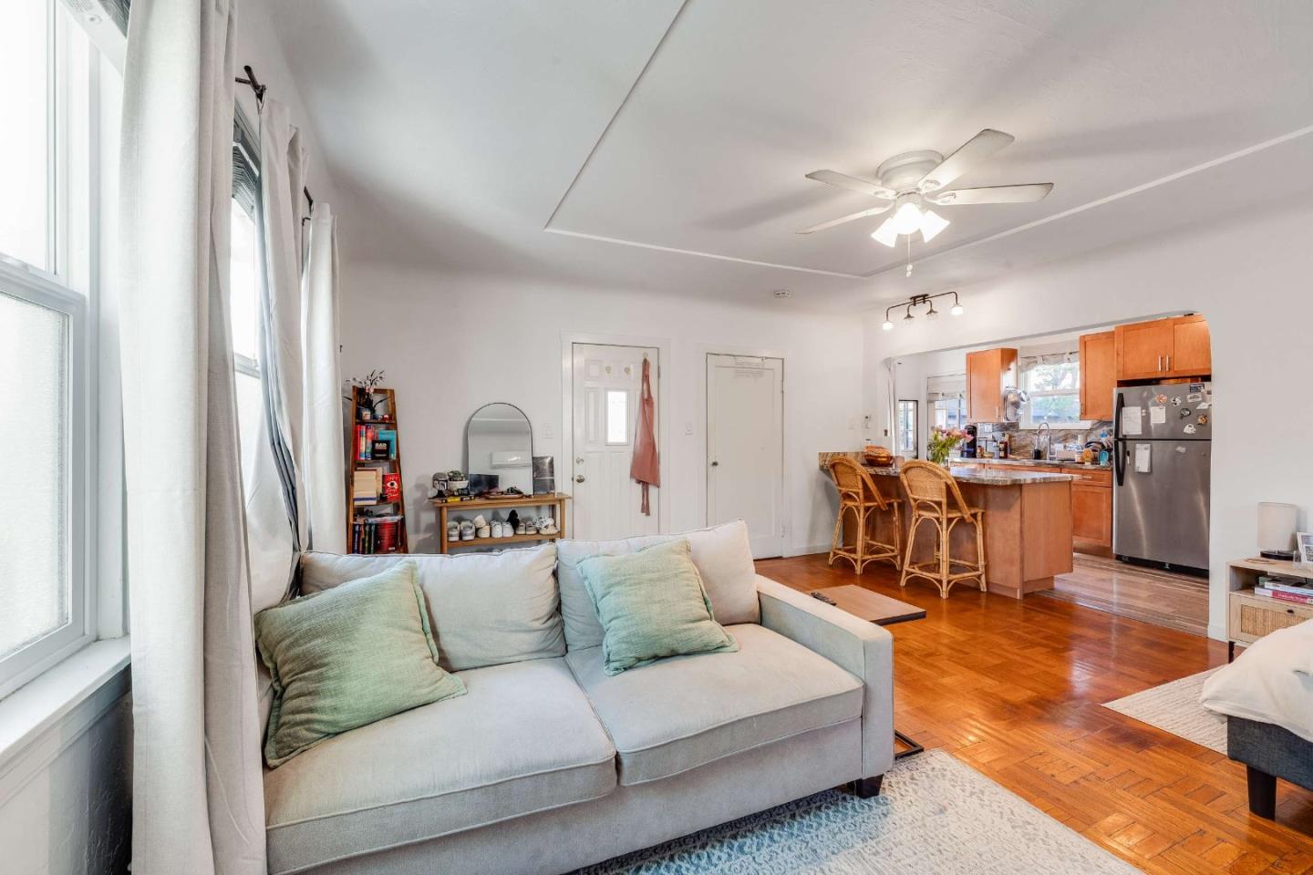 Detail Gallery Image 20 of 37 For 798 Hudson St, Redwood City,  CA 94061 - 2 Beds | 2 Baths