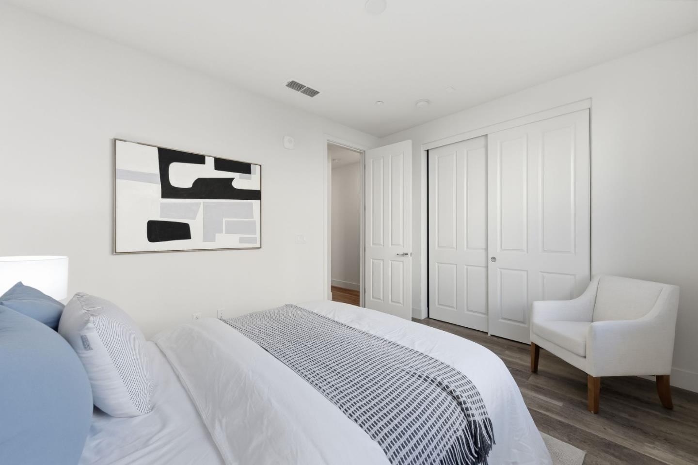 Detail Gallery Image 10 of 21 For 692 Amalfi Loop, Milpitas,  CA 95035 - 3 Beds | 3 Baths