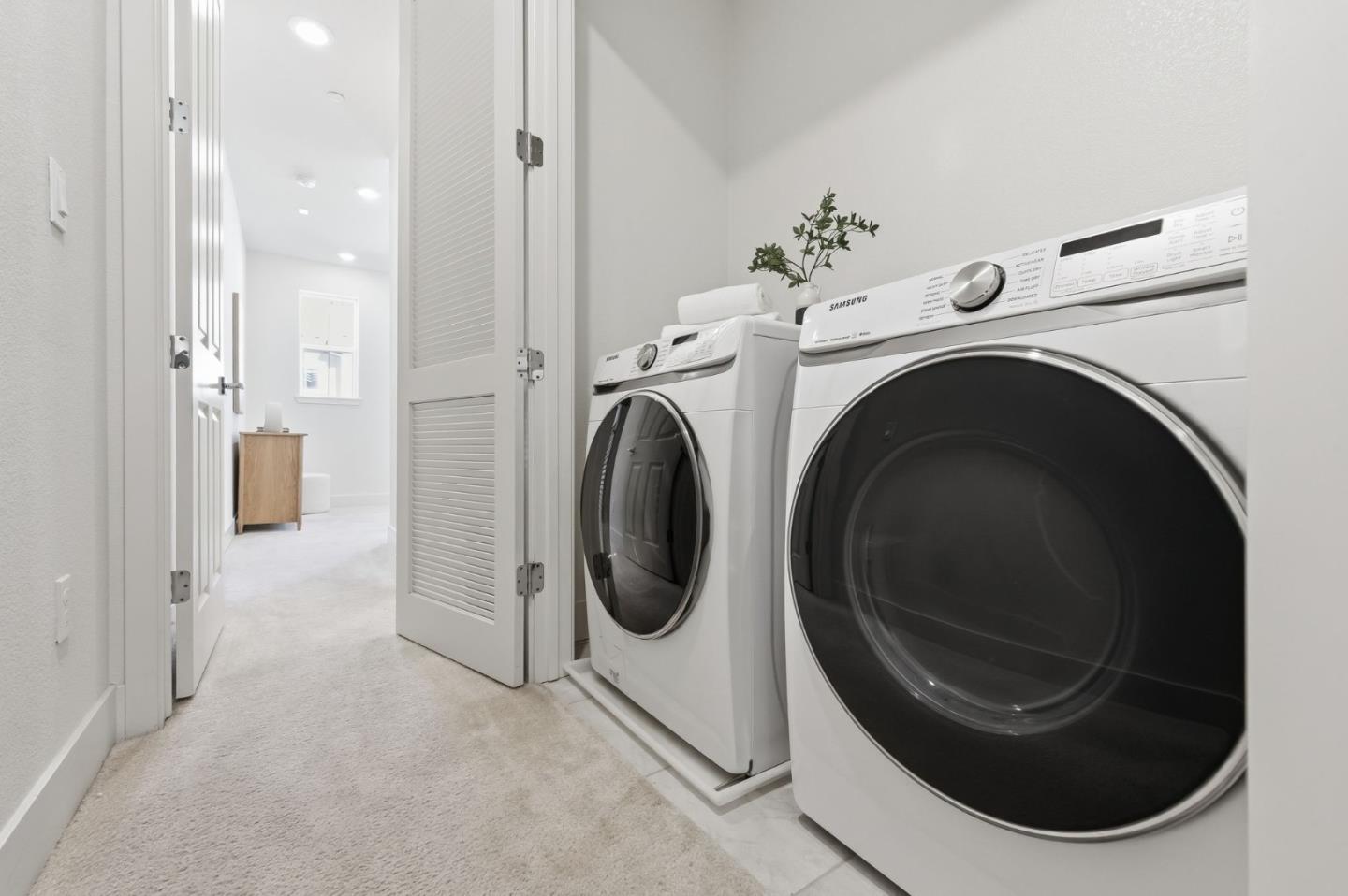 Detail Gallery Image 15 of 21 For 692 Amalfi Loop, Milpitas,  CA 95035 - 3 Beds | 3 Baths