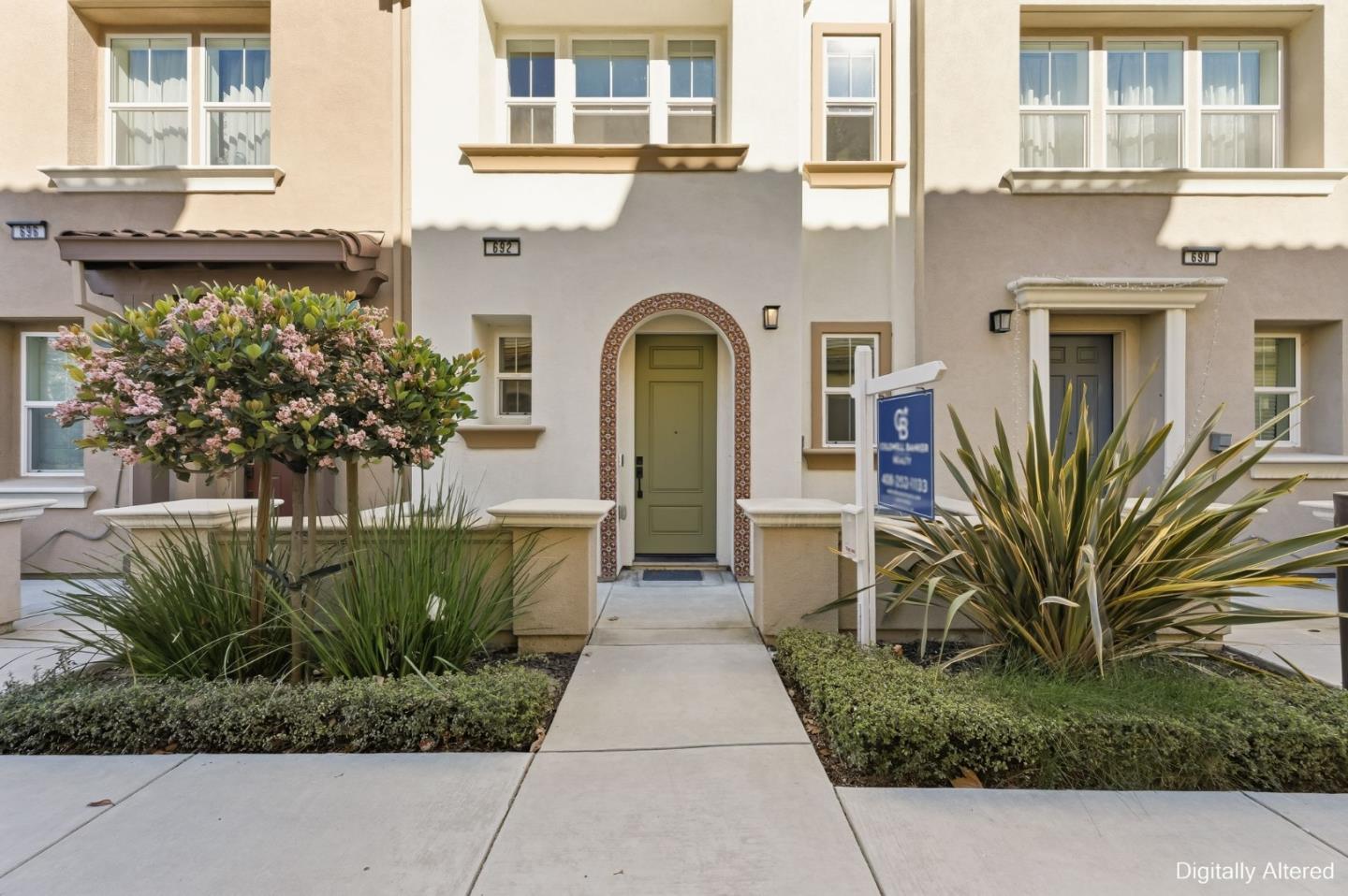 Detail Gallery Image 2 of 21 For 692 Amalfi Loop, Milpitas,  CA 95035 - 3 Beds | 3 Baths