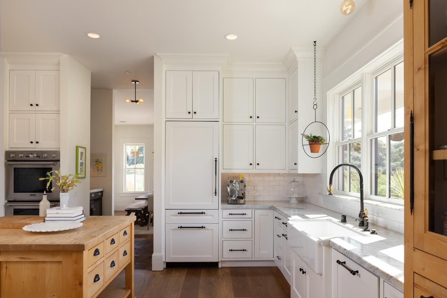 Detail Gallery Image 13 of 50 For 365 Race Horse Ln, Watsonville,  CA 95076 - 4 Beds | 3 Baths